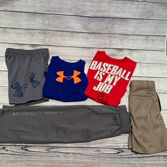 Under Armour Other - **LAST CHANCE** Under Armour 5 piece lot athletic